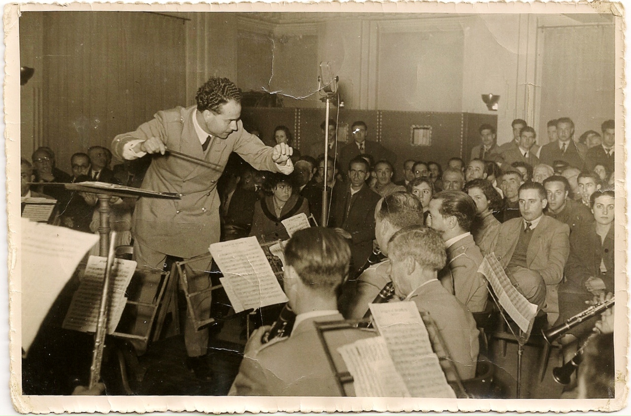 Actuacin en Radio Madrid (12/01/1952)
